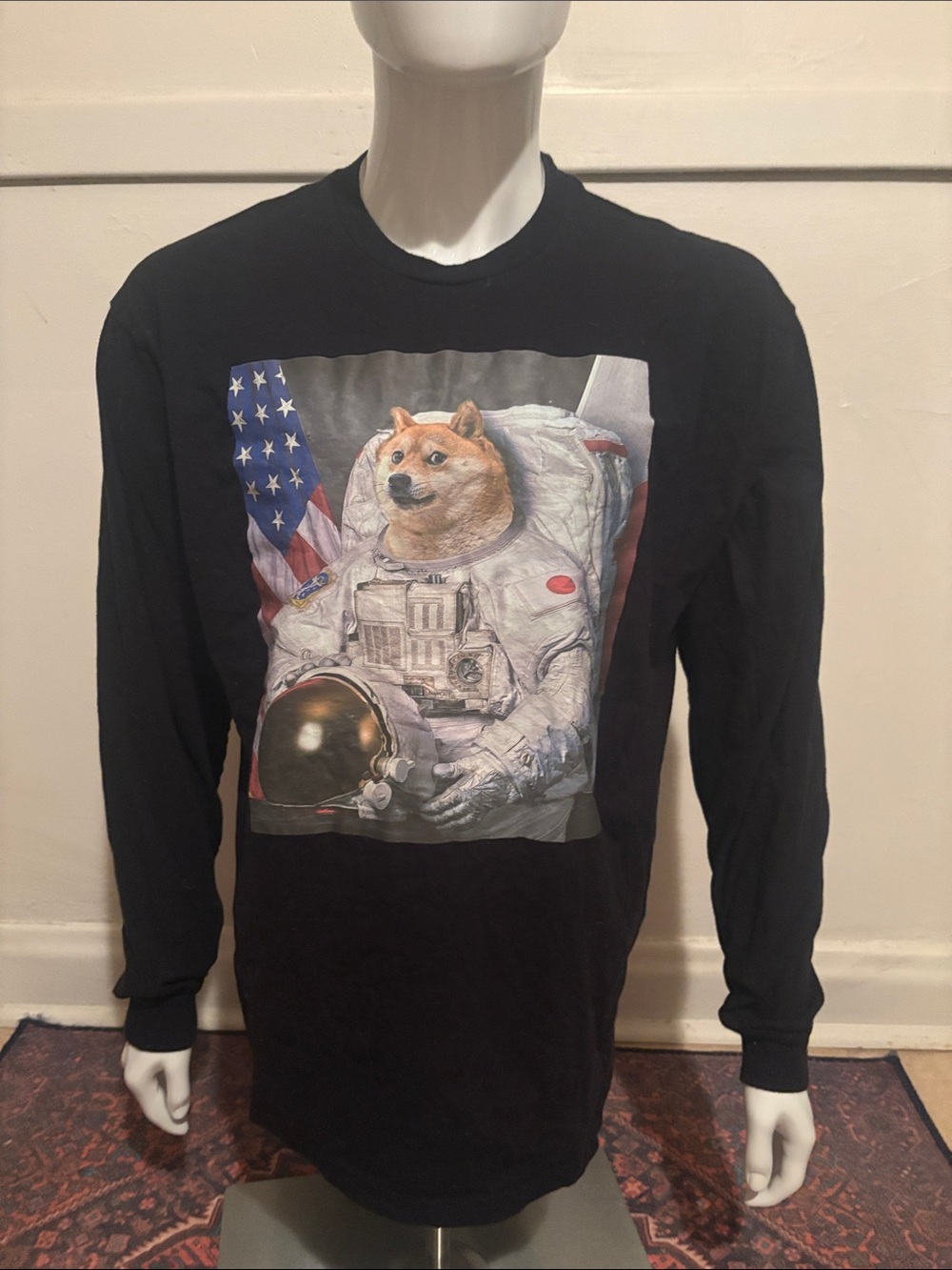 Black Graphic Long Sleeve Tee with Shiba Dog Meme